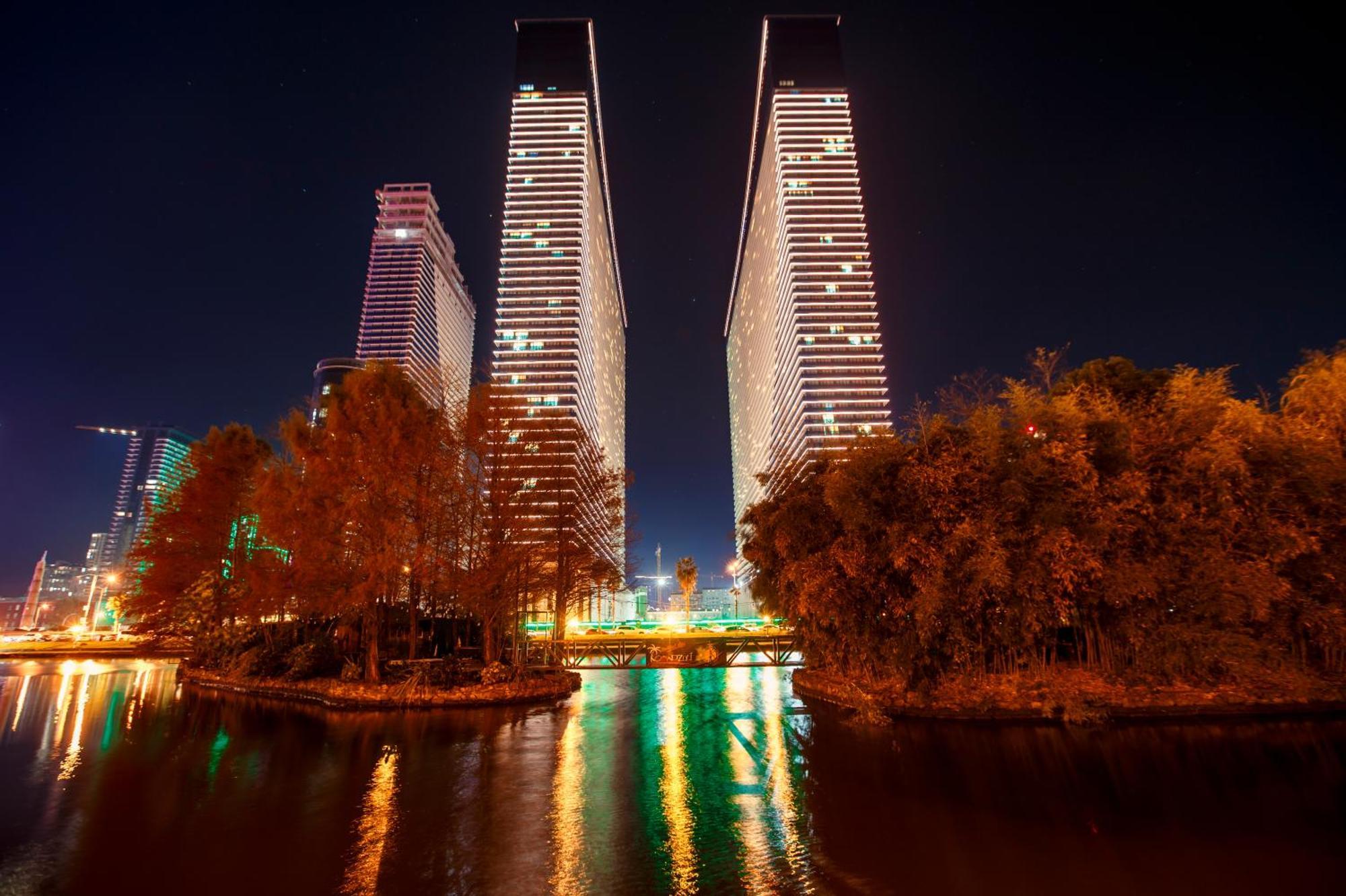 Panorama Orbi Beach Resort Center Suite Batumi Zewnętrze zdjęcie