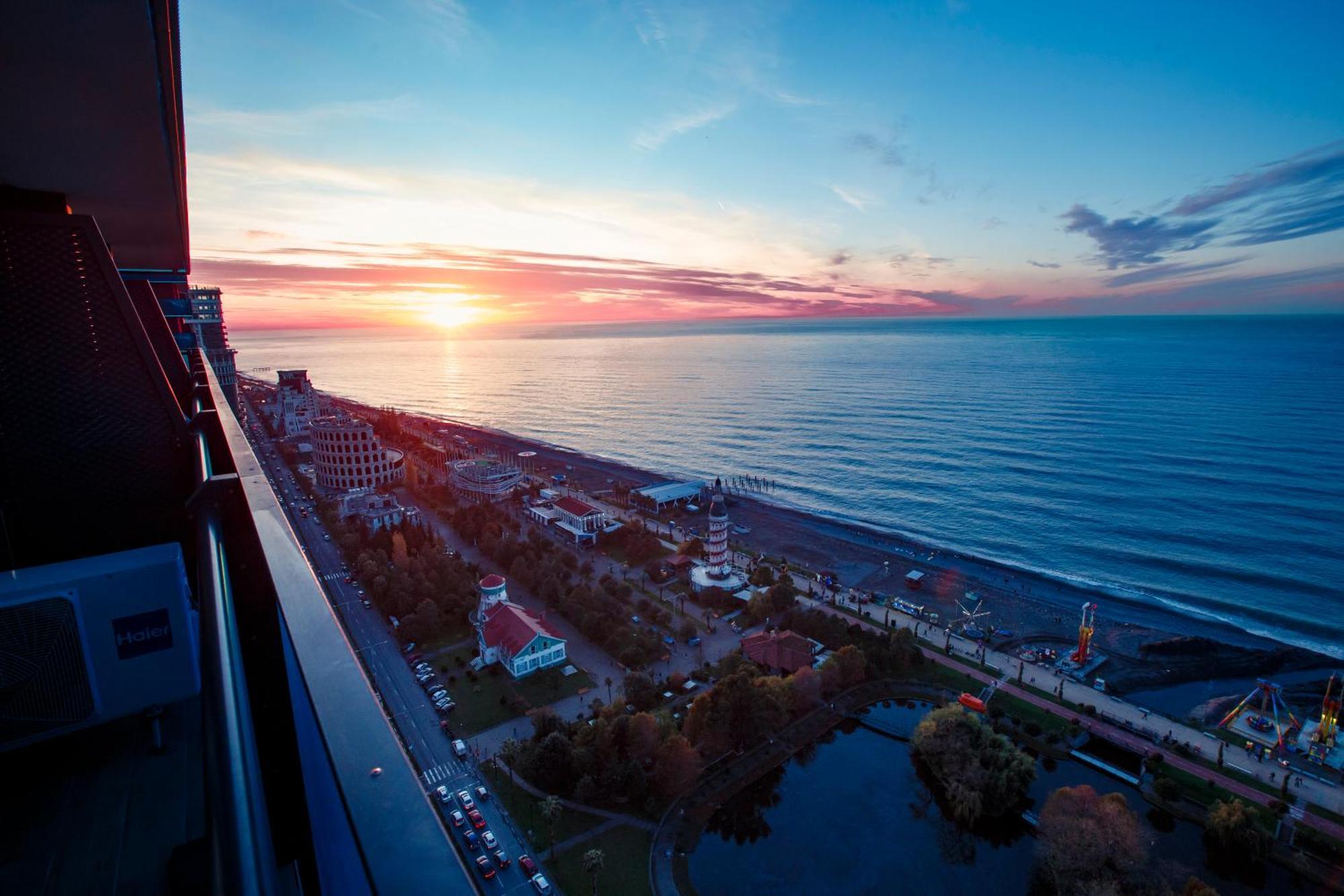 Panorama Orbi Beach Resort Center Suite Batumi Zewnętrze zdjęcie